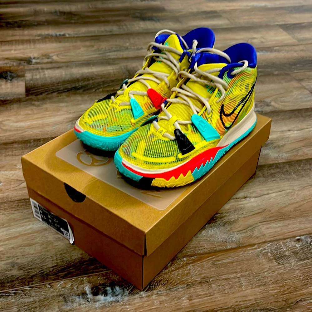 Kyrie 7 basketball shoes!